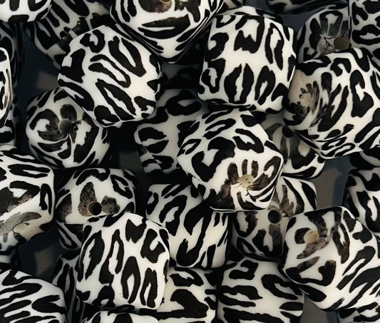 14mm Black Leopard Hexagon Beads